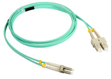 Seri hale getirilmiş LC-SC Fiber Optik Yama Kablosu Tekli Dubleks, PC / UPC / APC