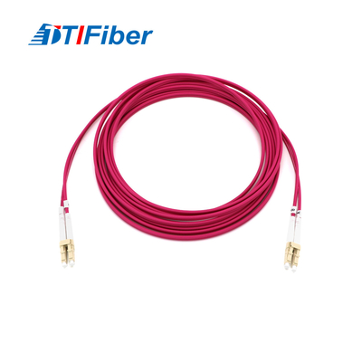 Lc'den Lc'ye Om4 Dubleks Fiber Optik Pigtail Yama Kablosu Hızlı İletim Hızı