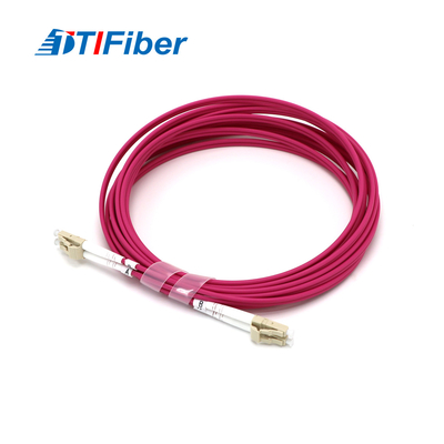 Lc'den Lc'ye Om4 Dubleks Fiber Optik Pigtail Yama Kablosu Hızlı İletim Hızı