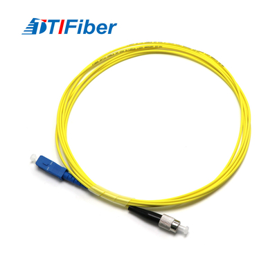 FTTH için Tek Modlu Simplex 2.0mm 3.0mm FC-SC Fiber Optik Yama Kablosu