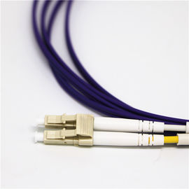 LC / UPC Konnektörlü OEM OM4 Çok Modlu Çift Yönlü Fiber Optik Yama Kablosu
