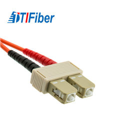 SC-SC Fiber Optik Yama Kablosu LC FC ST Ile Yüksek Dönüş Kaybı ST SC UPC SM MM Konektörü
